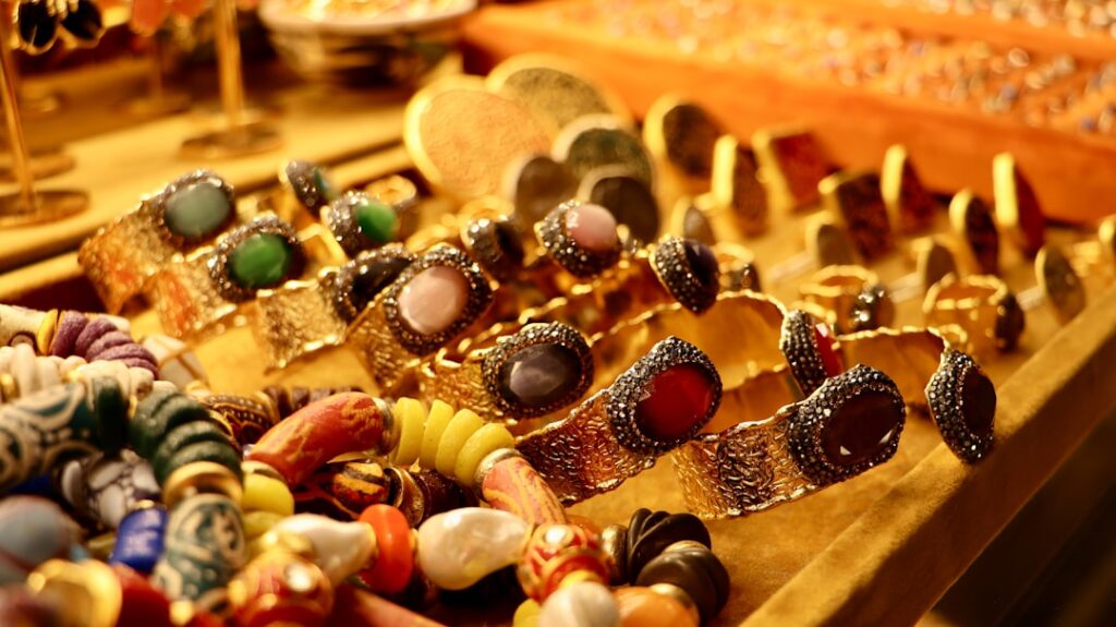 Photo Golden jewelry